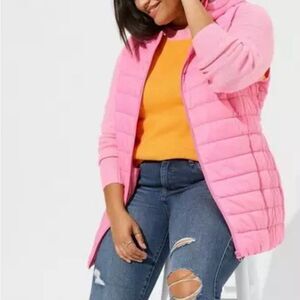 NWT Torrid Packable Puffer Vest with Hood in Bright Pink Size 2 or XXL